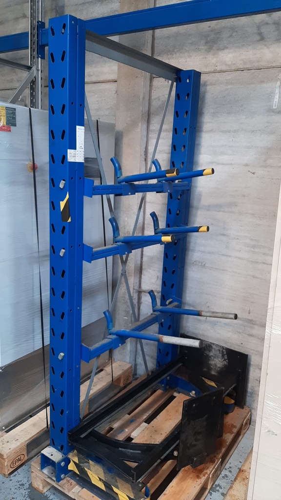 Spool holder storage rack